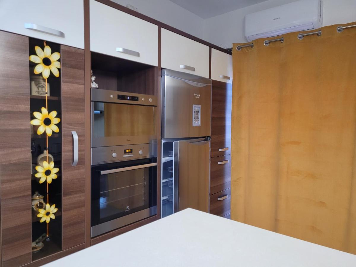 Andi Apartment Sibiu Exteriör bild